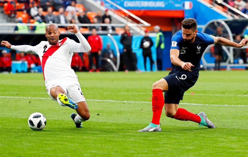 Franța - Peru 1-0, în grupa C a Campionatului Mondial de fotbal Rusia 2018. Europenii, în optimi. Sudamericanii, acasă. Recordul lui Mbappe | VIDEO
