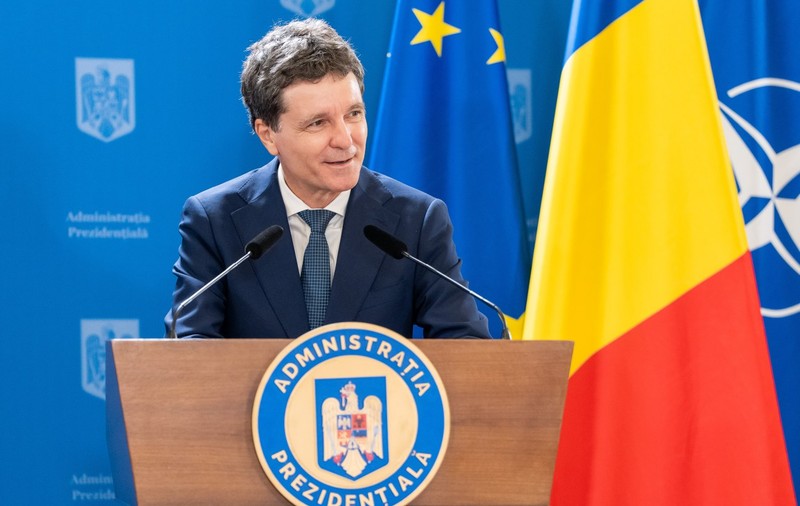 Mesajul lui Nicușor Dan pentru profesori, elevi și părinți la începutul anului școlar 2026-2027: „Școala trebuie să formeze adulți cu simț critic” și „Nu neglijați interacțiunile cu ceilalți”