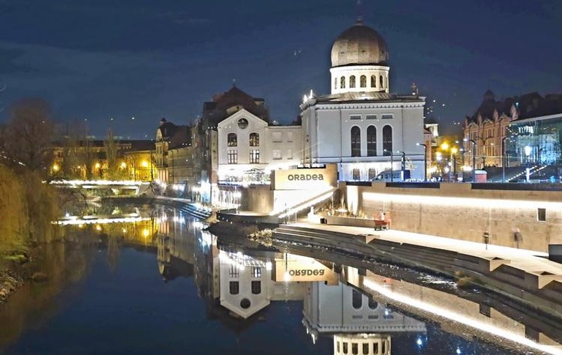 Modernizarea Pieței Independenței din Oradea a fost finalizată după doi ani de lucrări. Suma uriașă care s-a investit