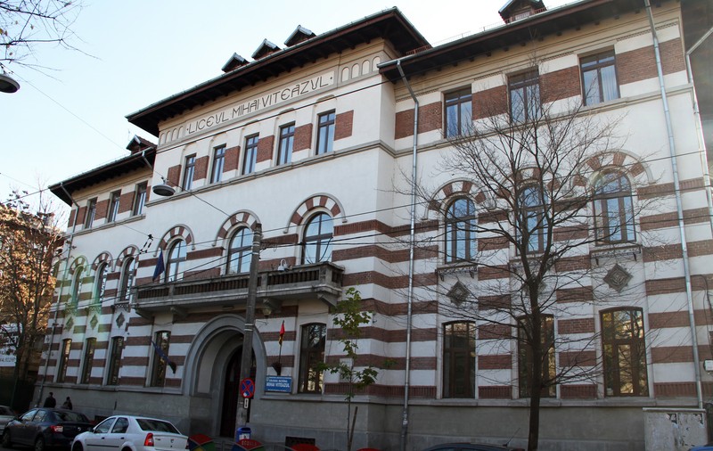 Singurul liceu public din București în care toți elevii au promovat examenul de Bacalaureat 2019