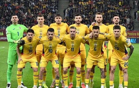 Echipa de start în meciul cu Bosnia.