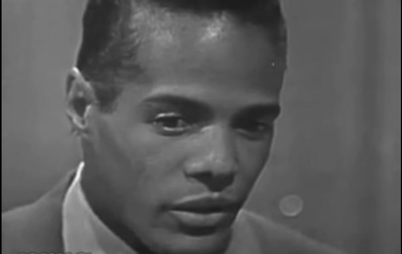 Cântărețul american Bobby Freeman a murit în urma unui infarct. Melodiile lui au fost cântate și de John Lennon