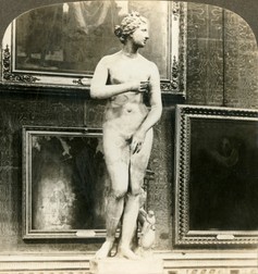 'Venus de Medici in the Uffizi Palace, Florence, Italy', c1909. Venus de Medici a 1st-century BC marble copy of an original Greek sculpture of Aphrodite To be viewed on a Sun Sculpture stereoscope made by Underwood &amp; Underwood. [The Rose Stereograph Company, Melbourne, Sydney, Wellington &amp; London, c1909],Image: 498567149, License: Rights-managed, Restrictions: , Model Release: no