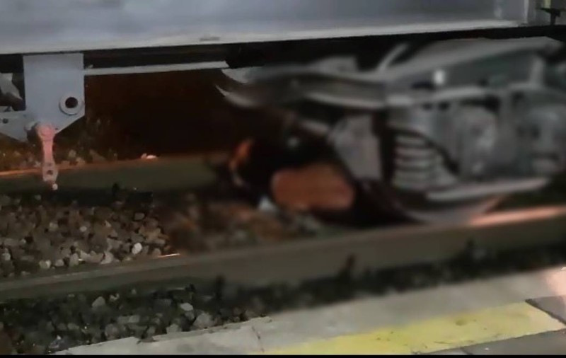 Un bărbat a murit după ce a fost strivit de tren în stația Cernavodă