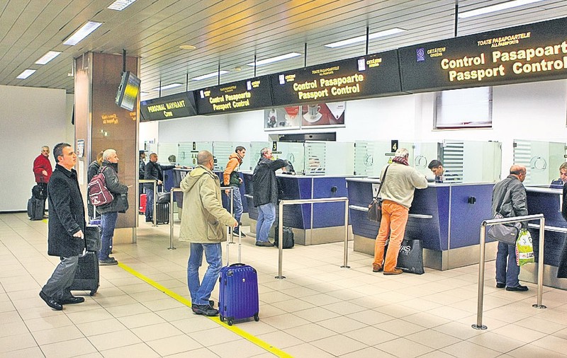 Aplicație specială pe telefon pentru zborurile de pe Otopeni