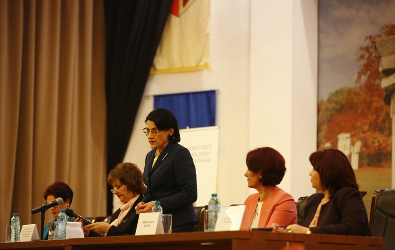 Școlile postliceale sanitare vor fi controlate după ce în Suedia ar fi apărut o diplomă falsă emisă în România. Andronescu: "Nu scapă nimeni!"