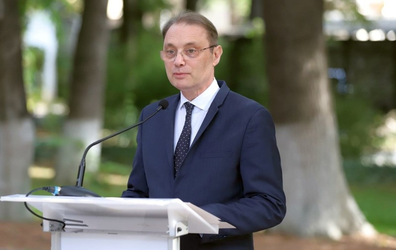 Premierul desemnat Luca Niculescu este optimist că Guvernul său poate trece de Parlament. Foto: Dumitru Angelescu / Libertatea