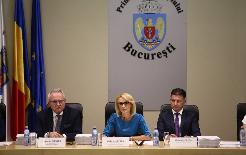 Primăria Capitalei dă vouchere de 9.000 de lei pentru cumpărarea de electronice și electronice noi. Află care sunt condițiile