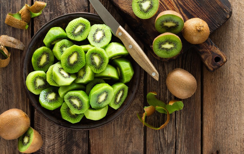 Kiwi - sursă de vitamine. Beneficii, curiozități și contraindicații