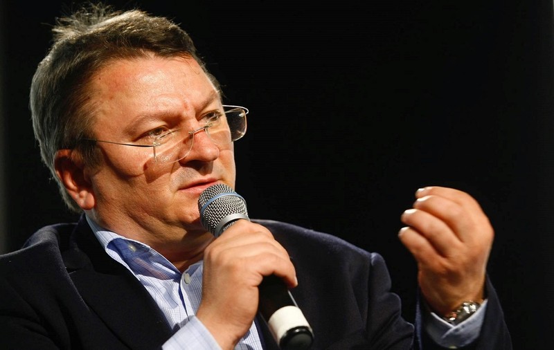 Ce aflăm dintr-o gafă a biroului de presă al MAE: Externele trec toate articolele istoricului Armand Goșu la „știri eliminate”