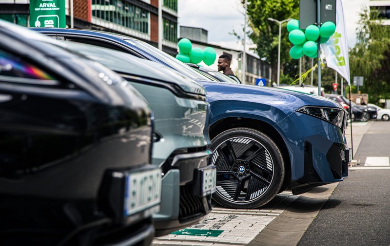 Ce mașini concurează în acest an pentru titlul de Best Electric Car in Romania. Libertatea este în juriu
