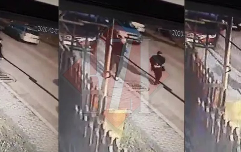 Bătrân lovit cu picioarele, fără milă, în plină stradă la Iași. Poliția a deschis dosar penal