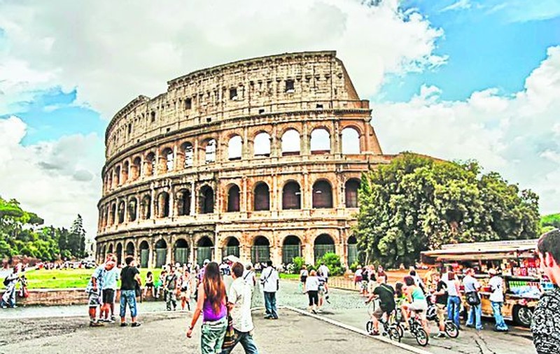 Plan antiterorist în Italia: Colosseumul și Piața Sfântul Petru, plasate în regim de "maximă securitate"