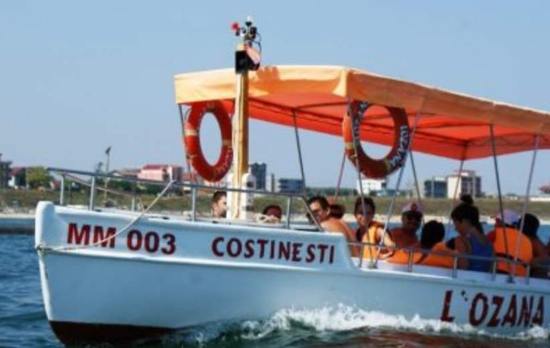 Explozie la Costineşti pe un vaporaş care plimbă turiştii. O persoană a ajuns la spital cu arsuri