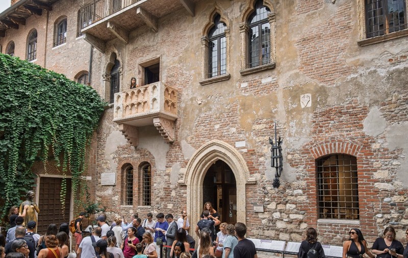 Opt atracții turistice din Europa considerate cele mai dezamăgitoare în 2026