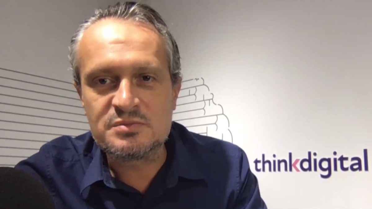 Dragoș Stanca, expert în media digitală, în emisiunea Adriana Nedelea LA FIX