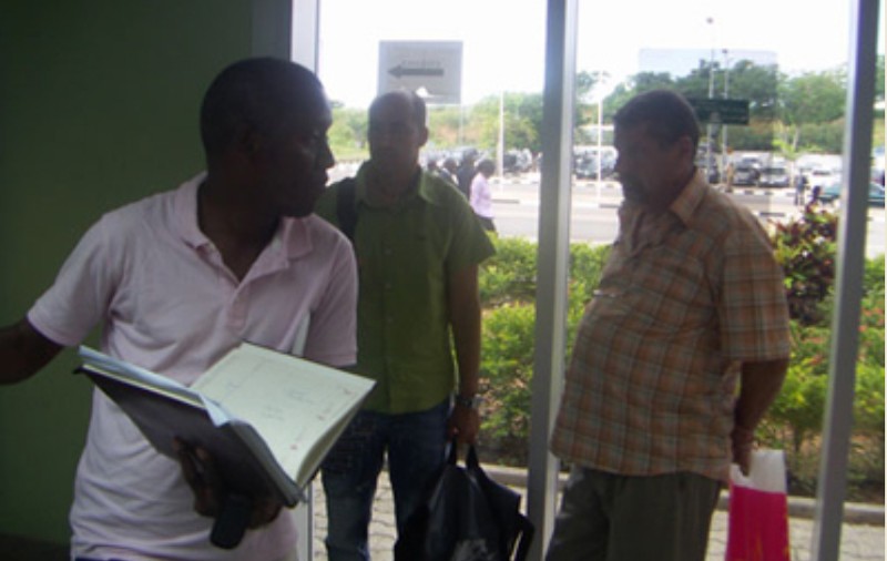 EXCLUSIV / Ion Marin a fost cu punga în Nigeria să-l cumpere pe Fatai
