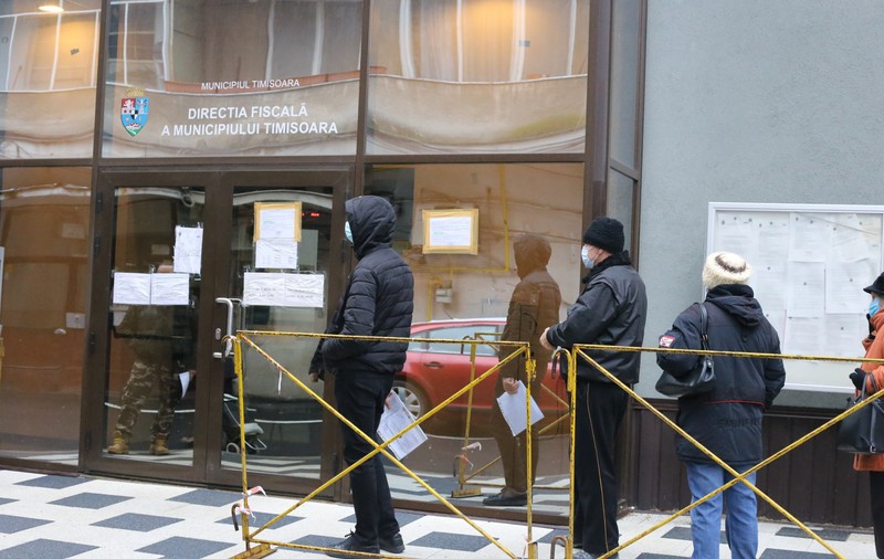 Ce trebuie să știi despre plata impozitelor în acest an. Au dispărut bonificațiile pentru depunerea declarației online și plata în avans