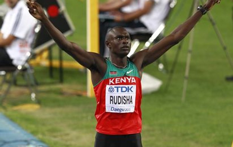 Campion mondial la atletism, acuzat că a înjunghiat o femeie