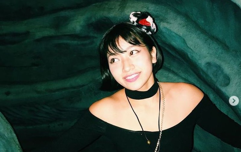 Sinuciderea unei vedete Netflix în Japonia, victimă a abuzurilor online, a adus emoție, dezbateri și o amendă de 80 de dolari