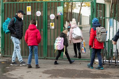 Doar doi părinți din cei chestionați au afirmat că refuză testarea copiilor lor, în școală