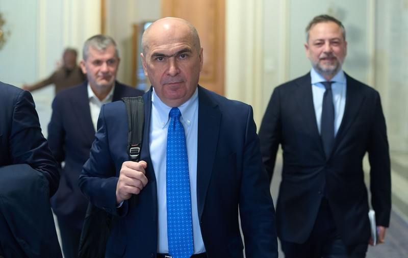 România, nevoită să contracteze credite. Ilie Bolojan: „Trebuie să ne susţinem investiţiile în anii următori”