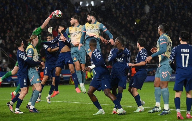 Manchester City și PSG în sezonul 2024-2025 din Champions League | sursa foto: Getty Images