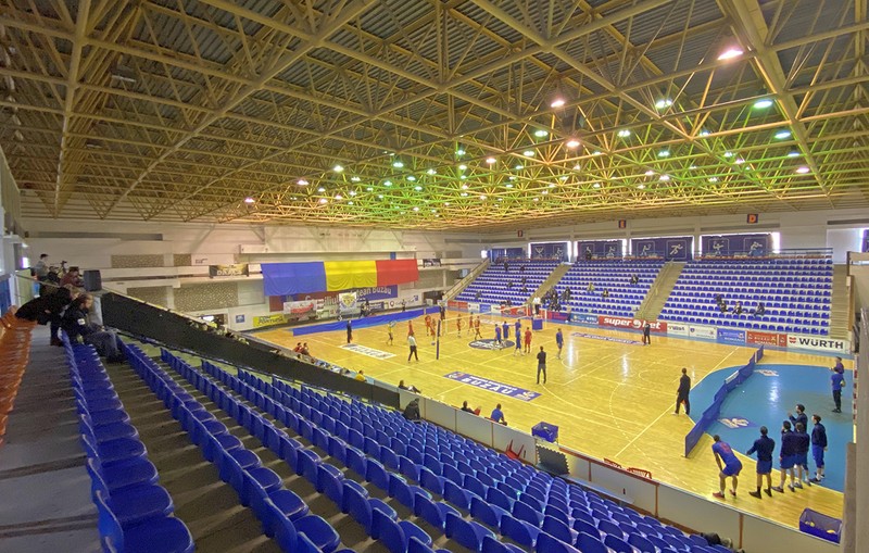 Așa arată Sala Sporturilor “Romeo Iamandi” din interior
