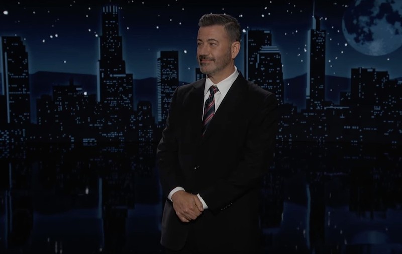 Jimmy Kimmel, în lacrimi la revenirea sa la ABC, la șase zile după suspendare: „Nu a fost niciodată intenția mea să iau în derâdere uciderea unui tânăr”