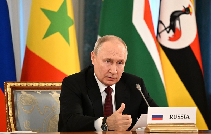 Putin a arătat un plan de pace din 2022 „aruncat de Ucraina la coșul de gunoi al istoriei”, după ce „am retras, cum am promis, trupele de la Kiev”