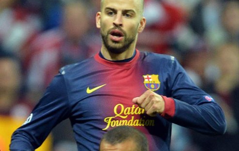 L-a tuns Shakira? Pique a apărut chel la meciul de la Munchen | FOTO