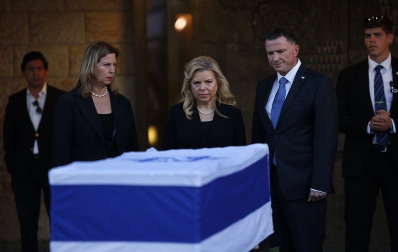 Funeraliile lui Shimon Peres | Ierusalimul a fost transformat într-o fortăreață. Zeci de lideri, inclusiv Klaus Iohannis, au luat parte la ceremonia de înmormântare