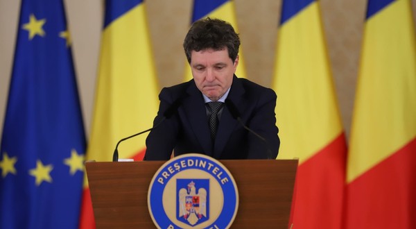 Nicușor Dan.