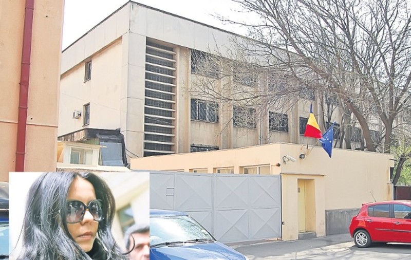 Andreea Marta a devenit vedetă în pârnaie. Puşcăriaşii îi cer «premiante»
