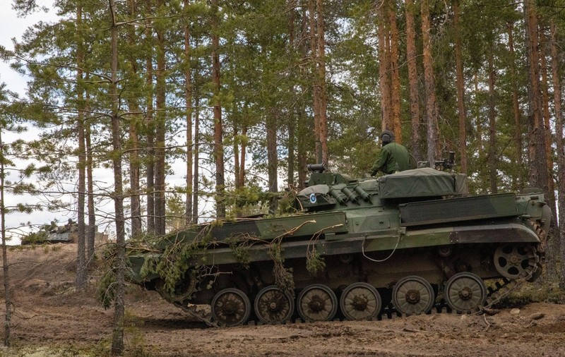 Rusia aduce tot mai multe trupe la granița cu Finlanda: ce spune armata despre scopul real al mișcării