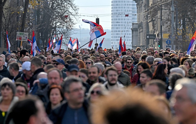 Rezultatele finale ale alegerilor din Serbia confirmă victoria partidului președintelui Vucic, care va obține majoritatea absolută în Parlament