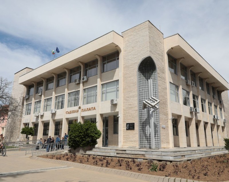 Decizia magistraților din Blagoevgrad: Elena Udrea rămâne în arest preventiv. Ea a cerut azil politic în Grecia