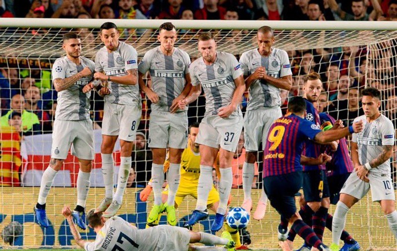 Brozovici a inventat o nouă metodă de a bloca loviturile libere din fotbal: ”M-am inspirat din hochei” | VIDEO