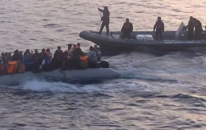 Zeci de imigranți salvați din Marea Egee de polițiștii români de frontieră