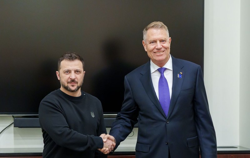 Iohannis a reafirmat sprijinul României pentru Ucraina, într-o discuție cu Zelenski la Vilnius