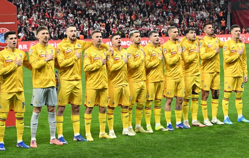 Cine transmite Slovacia - România, meciul tricolorilor care se joacă fără selecționer. Cine stă pe bancă
