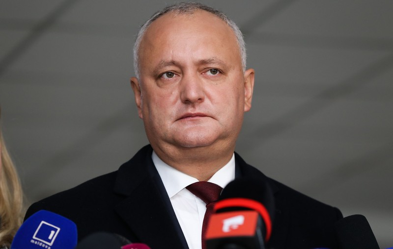 De ce a pierdut Igor Dodon alegerile: sindromul PSD-Patriciu-Voiculescu