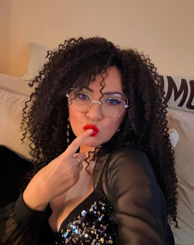 Anunțul făcut de Minodora după 21 de ani de relație cu soțul ei. „Întotdeauna pe dreptatea mea pierd. Cu răbdarea treci marea”
