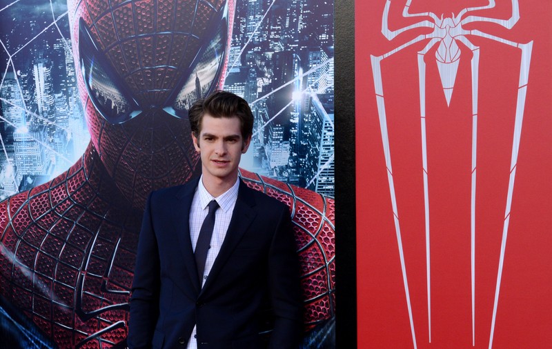 FOTO | Andrew Garfield, actorul din "Spider-Man", are o nouă iubită!