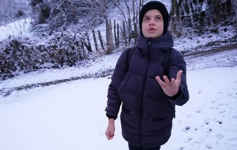 Răsturnare de situație în cazul băiatului din Petroșani, despre care tatăl a spus că a fost "răpit" din fața școlii. Ce s-a întâmplat de fapt