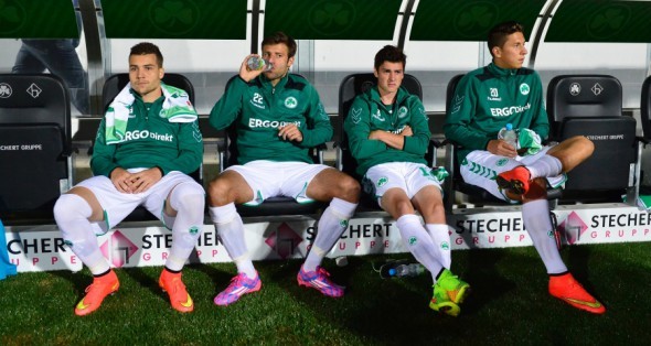 Guilherme (primul din stânga) a fost rezervă de lux la Greuther Furth. A jucat doar în 4 meciuri