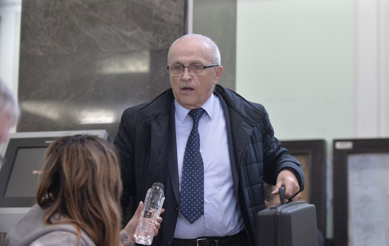 Cine crede Mircea Cosma că sunt „baronii locali”: ”N-am fost baron, am fost conte. Baronii sunt primarii, nu mi-a plăcut niciodată să fiu primar”