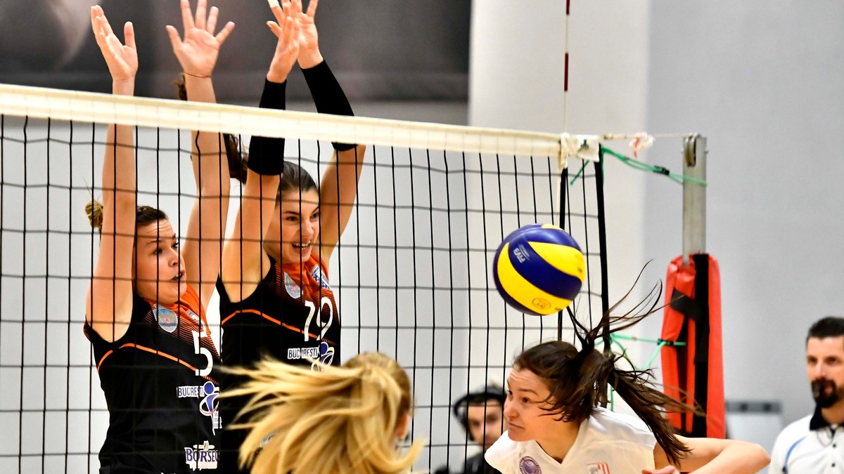 Echipa feminină de volei CSV Alba-Blaj, din nou campioană națională