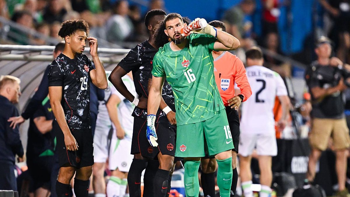 MONTREAL, CANADA - JUNE 05: Goalkeeper Maxime Crépeau #16 of Canada hydrates in the second half during the international friendly match against the Republic of Ireland at Saputo Stadium on June 5, 2026 in Montreal, Quebec, Canada. (Photo by Minas Panagiotakis/Getty Images)