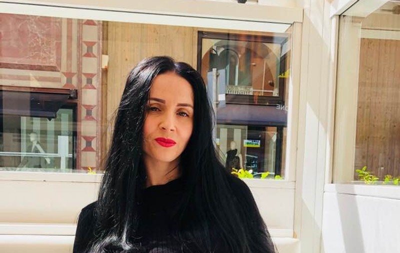 Magda Ciumac își înmormântează mama. "Ai plecat dintre noi după 11 luni de chin și durere de nedescris"